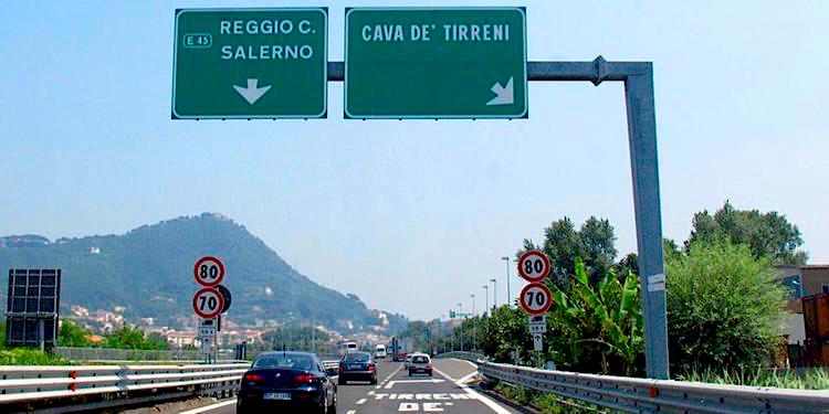 A3: chiuso per due notti il tratto Cava de’ Tirreni-Salerno