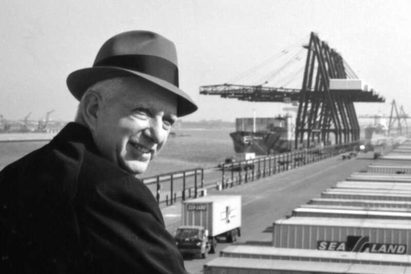 EDITORIALE | Concentrati in un container