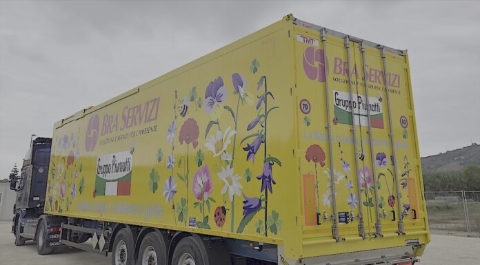 TMT Conchiglia E110, a Ecomondo il semirimorchio ispirato alla natura