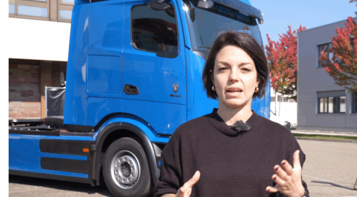 Mercedes eActros 400: l’elettrico che accorcia le distanze | K44 VIDEO
