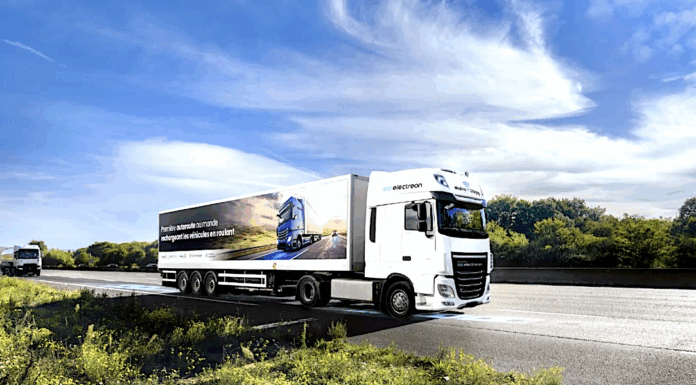 Camion elettrici, la svolta francese: ora si ricaricano in corsa