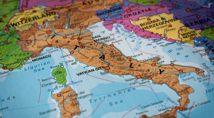 Centralizzazione, fondi e conflitti: il nuovo corso dei porti italiani