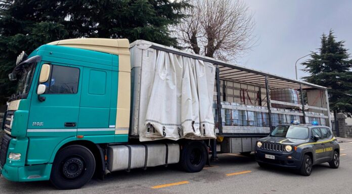 Contrabbando di carburante dall’Est Europa: sequestrati oltre 420mila litri in Friuli