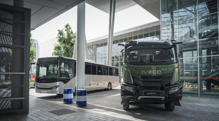 Iveco e Petronas, la partnership supera i 50 anni e guarda al 2032