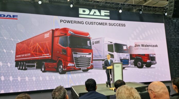 DAF, la cura dimagrante per l’elettrico: 700 kg in meno per portare più carico