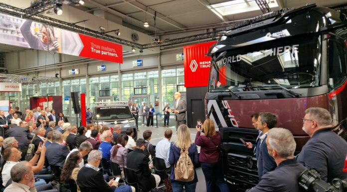 Renault Trucks allo IAA con l’E-Tech T da 660 km