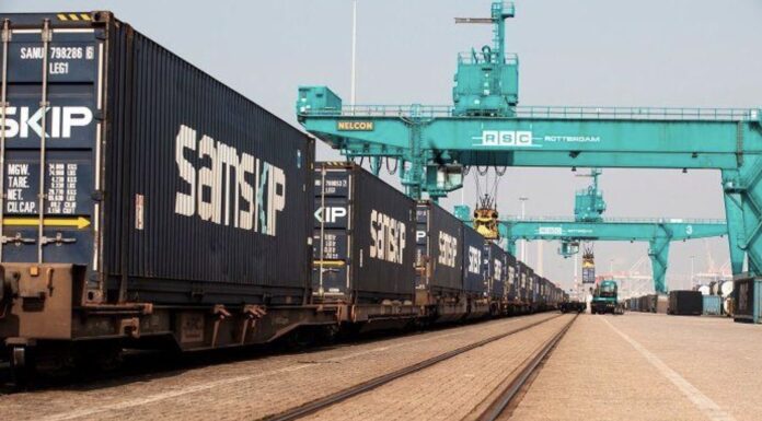 Boluda compra Samskip: 32 navi e 500 camion per ridisegnare la logistica europea