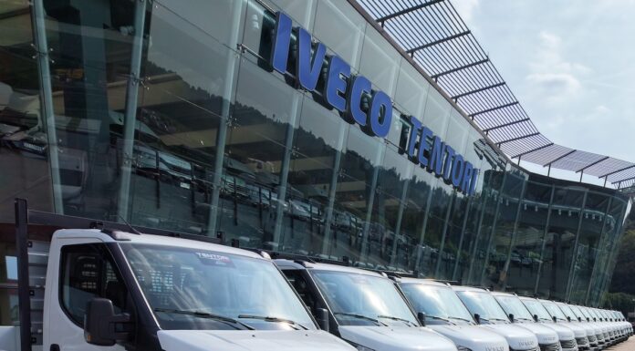 Iveco rafforza il rapporto con CGT Trucks: 150 veicoli per il noleggio professionale. Il Daily alla prova dei cantieri